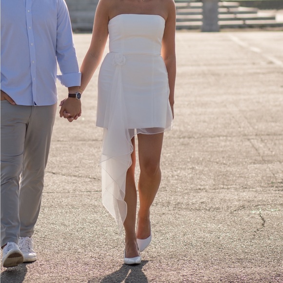 Amanda Uprichard Mandy Rose Dress in Ivory size Medium - Picture 4 of 8